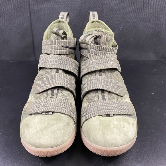 Nike Zoom Lebron XI II Sneakers 897646-200 Olive Military Camo Shoe MENS SZ 10.5 - Picture 5 of 11